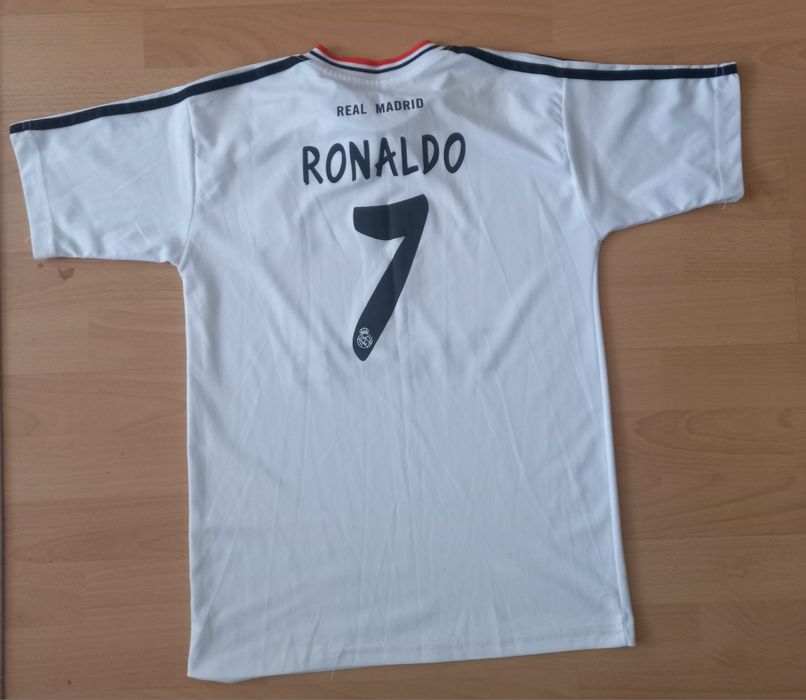 Оригинални горнища S размер и долнище 5 бр.