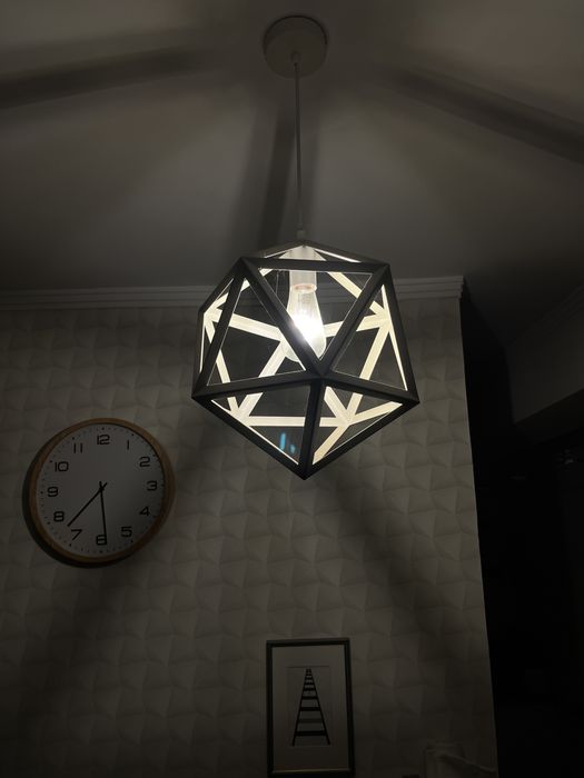 Pendul geometric alb