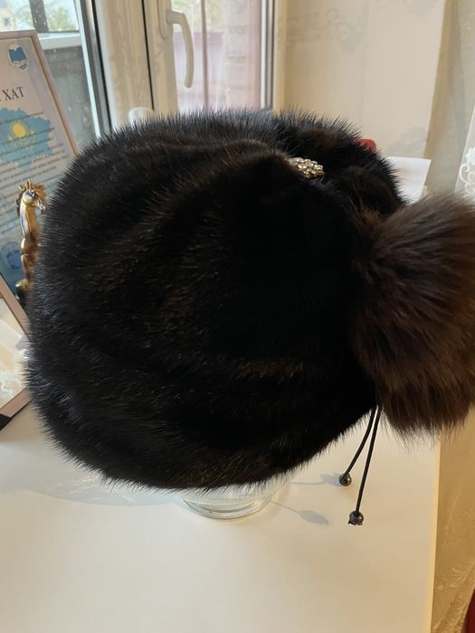 Продам норковую шапку