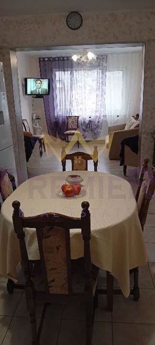 Продава се Къща в с. Славеево, Област Добрич - 200 кв.м за 319 €/кв.м - Снимка #2