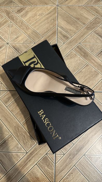 Туфли из натуральной кожи