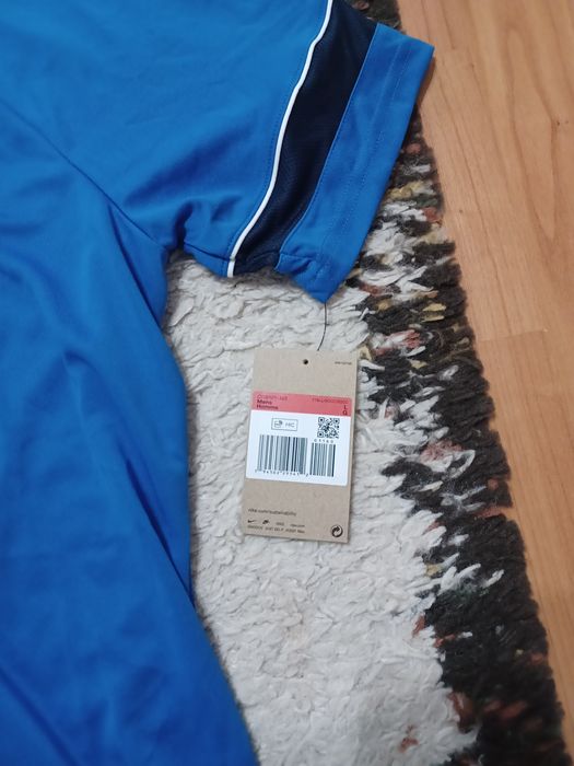 Tricouri originale Nike si Adidas. Marimea L.