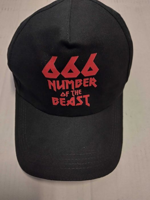 Шапки  с  кузирка