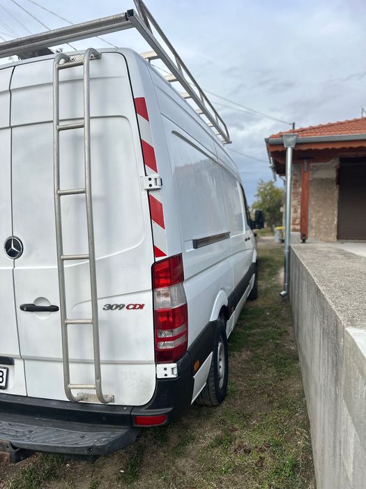 Mercedes Sprinter