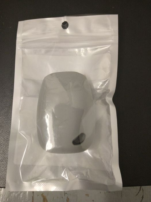 Carcasă  husa siliconică protectoare foarte maleabilă pt. chei auto !