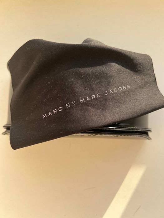 Очки солнцезащитные Marc Jacobs 11999 тенге