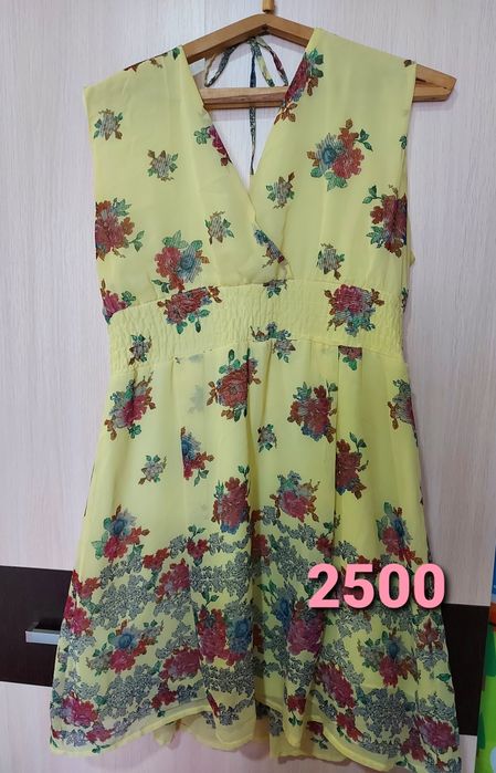 Продам вечерние платья