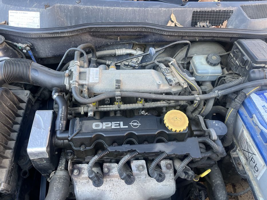 Motor opel astra g 1,6 i 8 v Cod z 16 SE