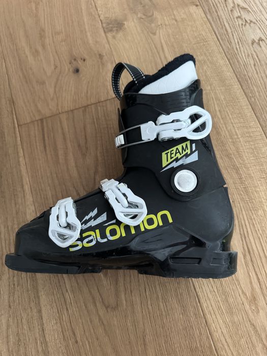 Vand Clapari Ski Salomon,Nordica,numere 17,5;19,5;24/24,5;25/25,5 -