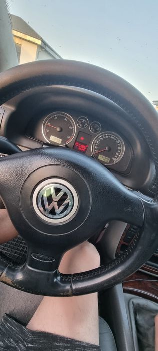 Vând passat b5.5 4x4 1.9 AVF 131 CP