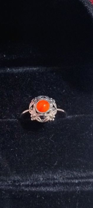 Продам винтажное  колечко с сердоликом ссср