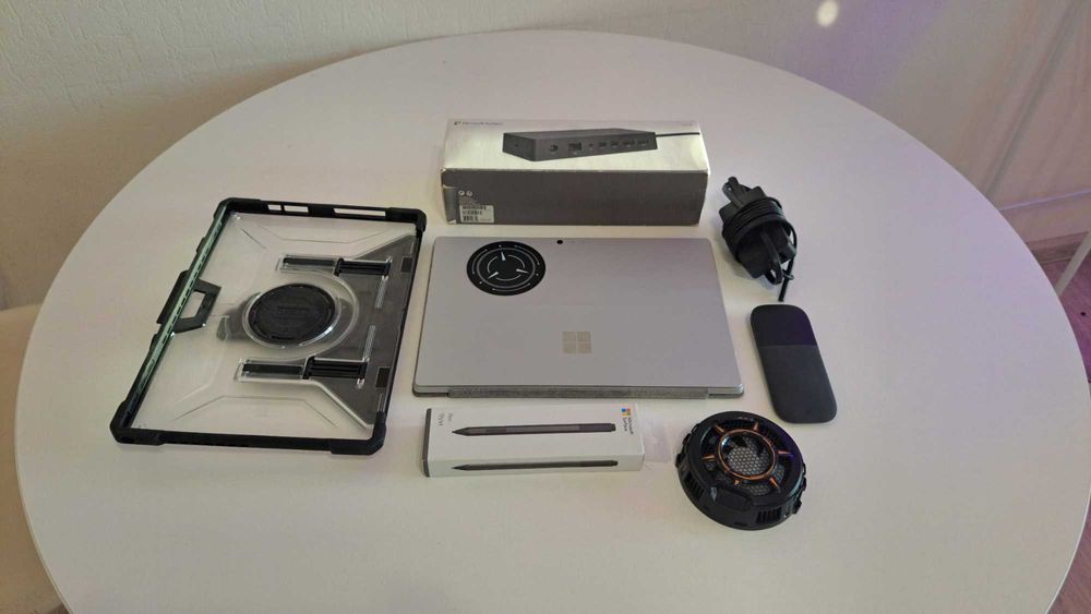 Microsoft Surface Pro 6 i7 / 16GB / 1TB