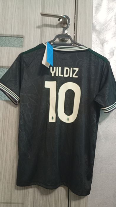 echipament NOU de fotbal