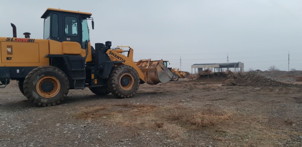 Аренда  Автопогрузчик  1.8 куб