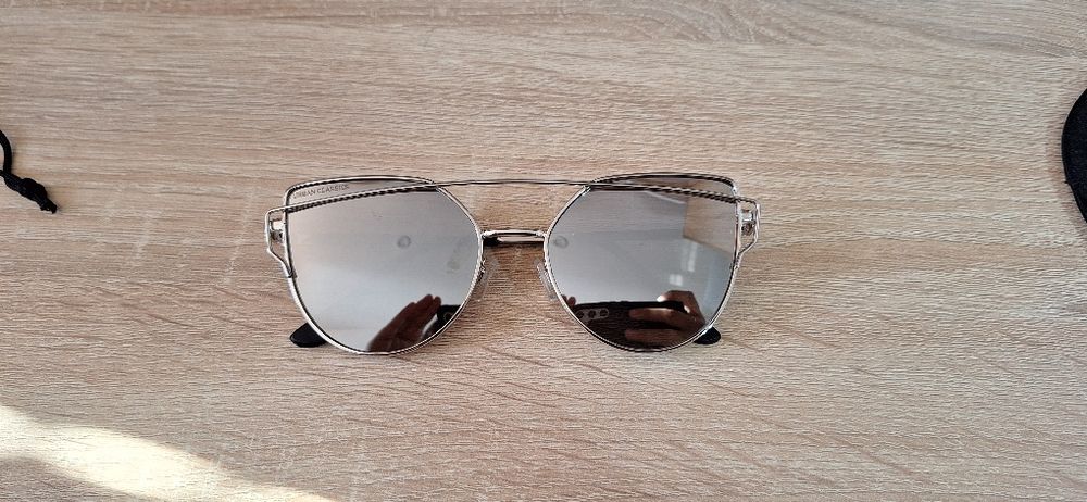 Urban Classics слънчеви очила