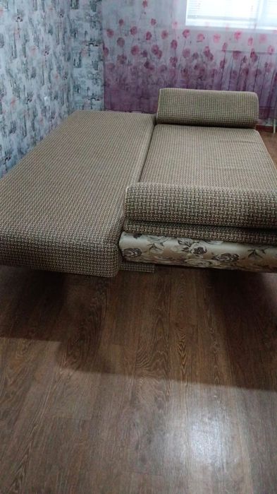 Продается  диван