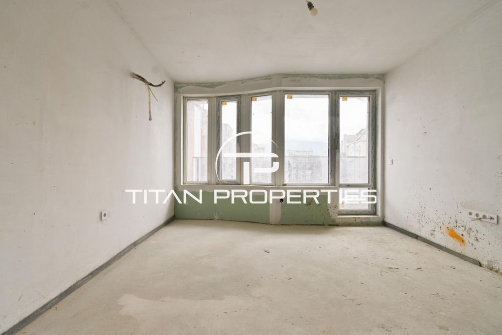 Двустаен , с Акт 16 , Център