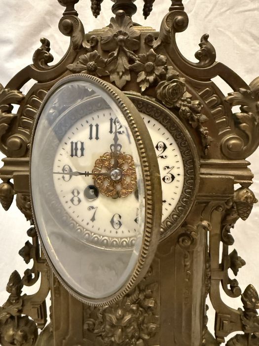 Ceas frantuzesc de alama solida - anii 1800