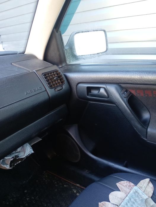 Продам Volkswagen golf 3 инжектор