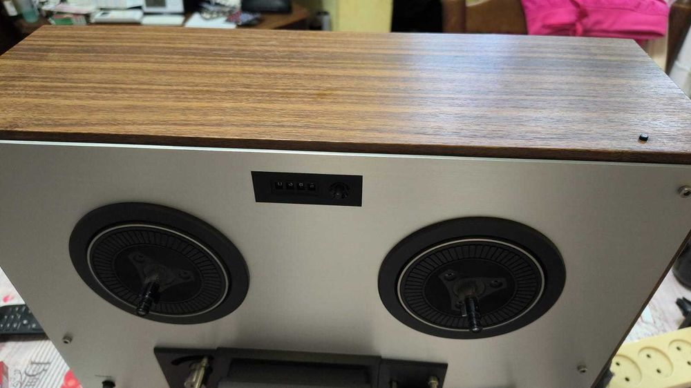 Magnetofon Akai GX-230D Autorevers