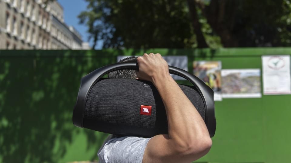 НАЙ-ГОЛЯМАТА JBL BOOMBOX 2x30W 10000mah батерия колона колонка usb sd