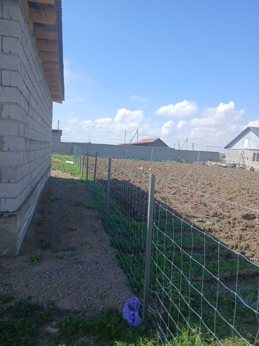 Продам  участок и Времянка