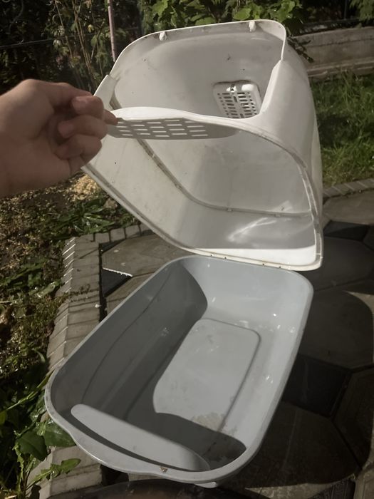 Прадается Туалет для кошки