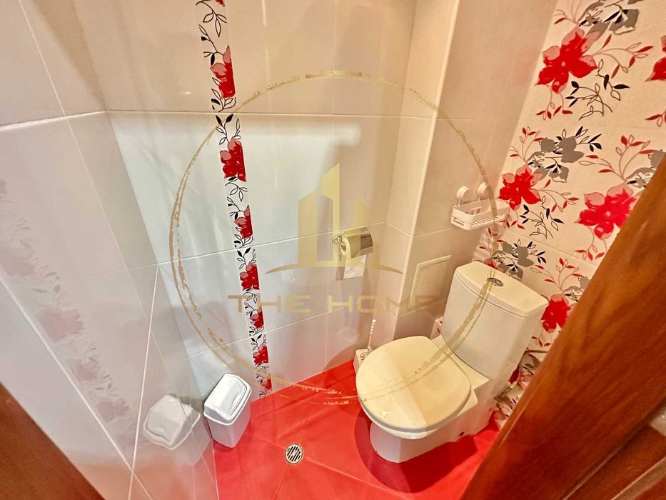 Дава се под наем Двустаен апартамент в Варна, Цветен квартал - 80 кв.м за 614 € - Снимка #8