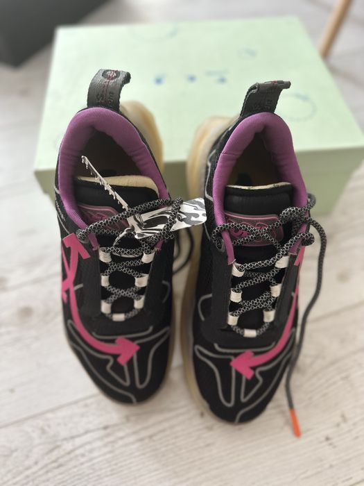 Off-White Odsy-1000 Transparent Fuchsia