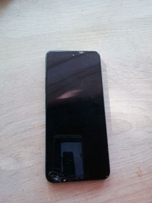 Продам телефон redmi note 12