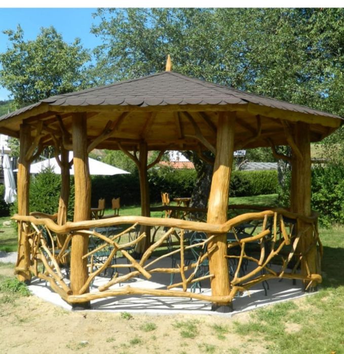Mobilier lemn masiv