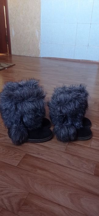 Продам зимние унтики