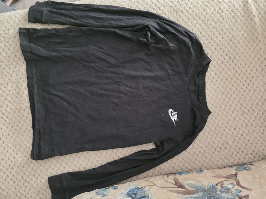 Bluza nike 128-137 , 2 buc