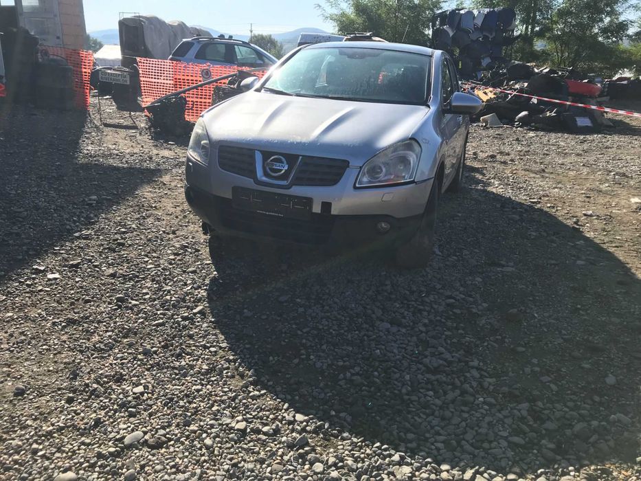 Dezmembrez/Piese Nissan Qashqai 2008 4x4 2.0 Benzin 104 kW