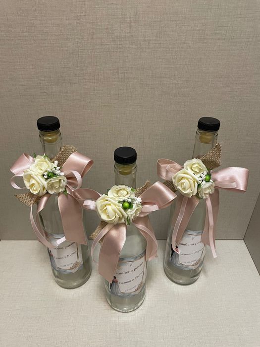 Бутилки с етикет по Ваш дизайн и декорация