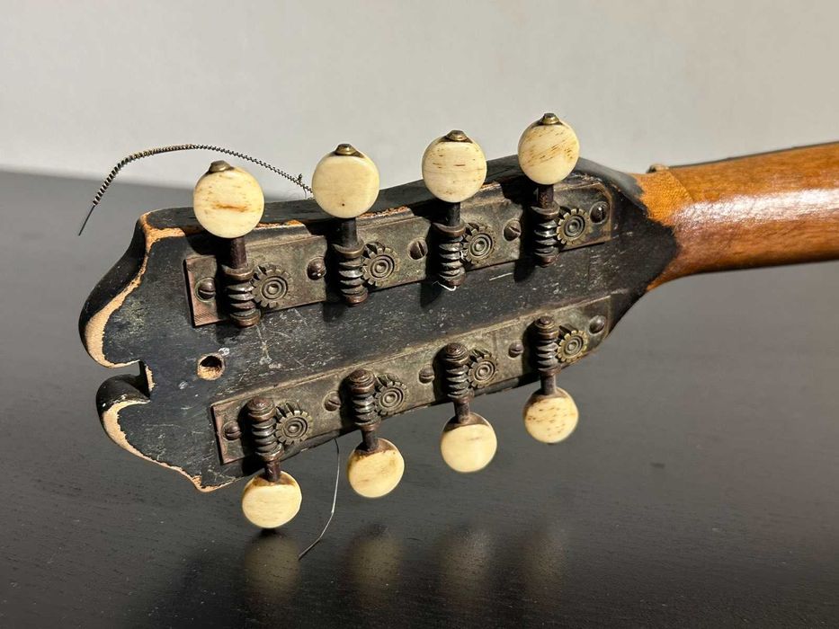 Стара Италианска Мандолина