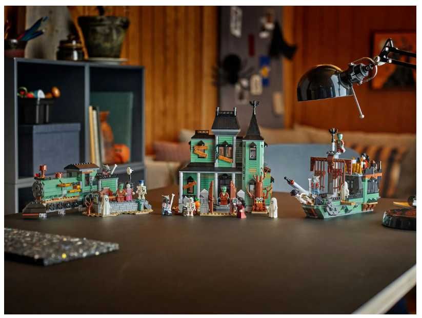 Lego Creator 3-in-1 31167 - Haunted Mansion