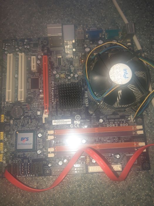 Материнская плата