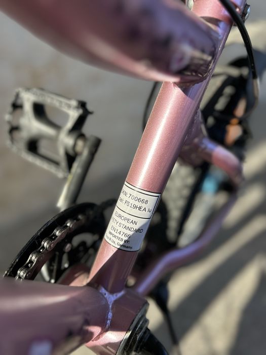 Bicicletă copii roz – stare bună ,Avigo