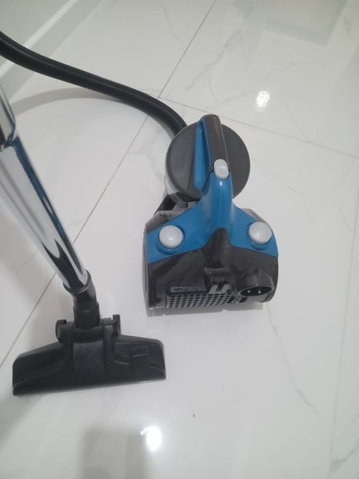 Пылесос Midea 15K