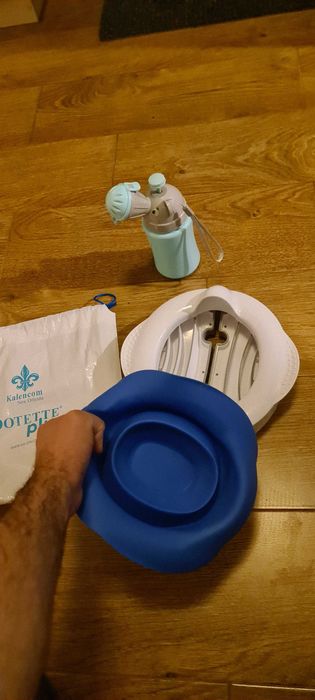 Olița portabilă Potette Plus 2 in 1 + liner din silicon reutilizabil