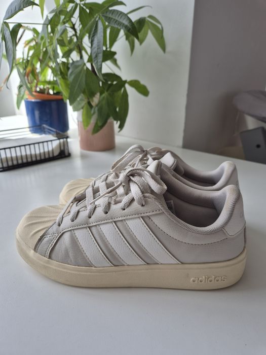 Маратонки Adidas CEO Streettalk J - 36,5