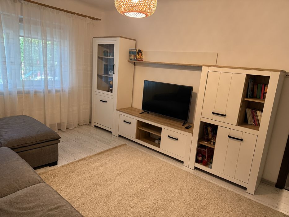 Inchiriere apartament 3 camere,decomandat, complet mobilat - Rovine, Craiova