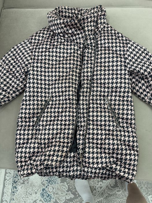 Продам куртку в ноаом состоянии