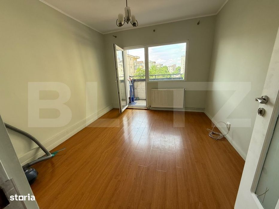 Apartament 3 Camere, Nemobilat | Decomandat, 2 Bai | zona Kaufland Mar