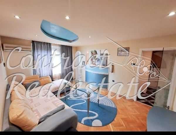 Дава се под наем Тристаен апартамент в Варна, Погреби - 90 кв.м за 663 € - Снимка #2