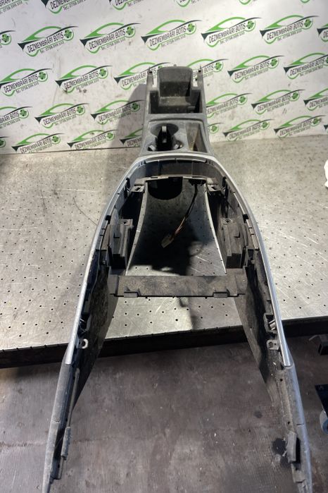 Consola centrala 8K0.864.981 D Audi A4 B8/8K