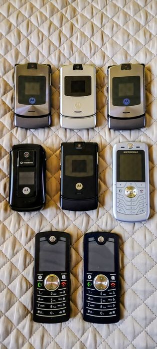 Încărcător original & telefoane Motorola