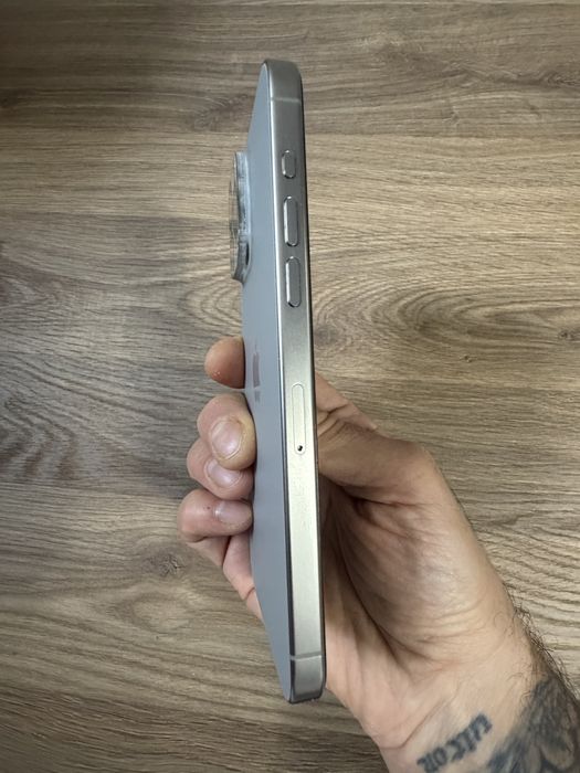 Iphone 15 pro max , 256 Gb , impecabil.