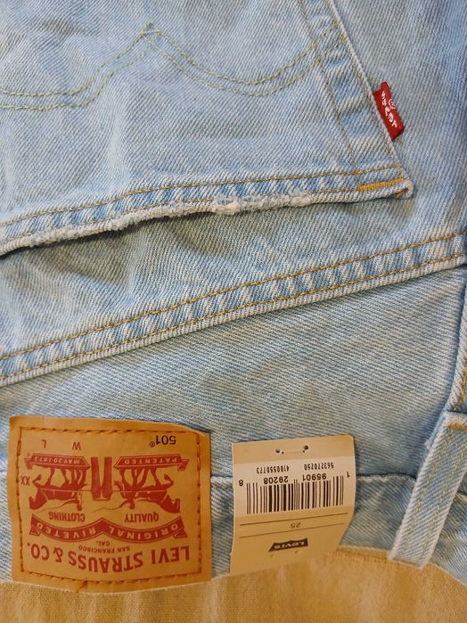Levi's 501 къси дънкови панталонки, 25номер, с етикет